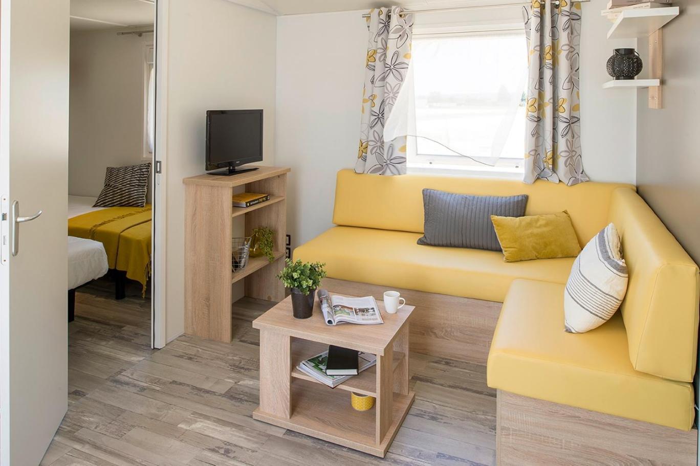 Camping Le Clos De Balleroy Εξωτερικό φωτογραφία