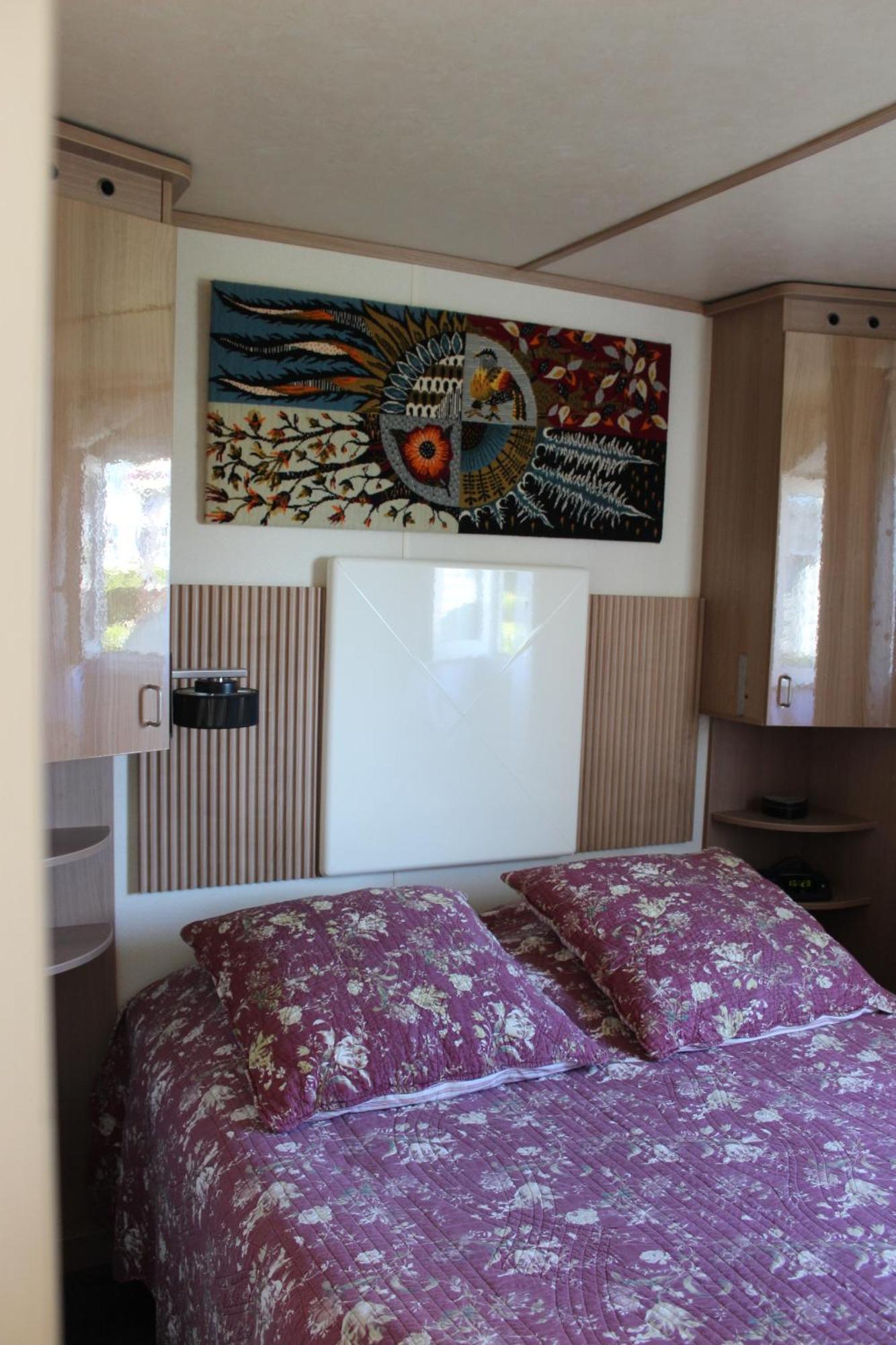 Camping Le Clos De Balleroy Εξωτερικό φωτογραφία